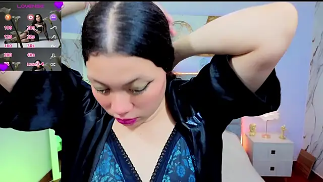 Lana stone  online show from February 19, 3:50 am