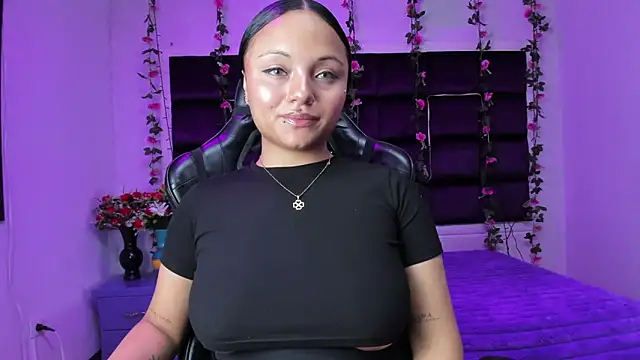 sweelanna   online show from February 7, 1:53 am