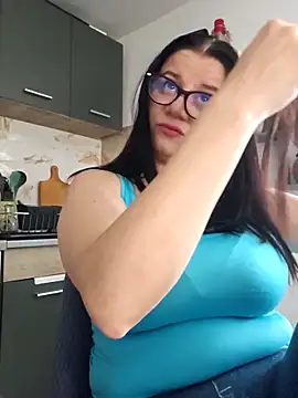 KristenVega online show from March 21, 12:43 pm