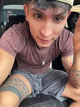  Tomy08calderon online show from March 18, 5:51 pm