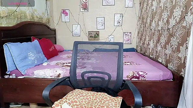 Lanian 99 online show from September 25, 11:57 pm