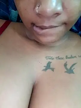 Indianqueen03 online show from March 24, 1:27 pm