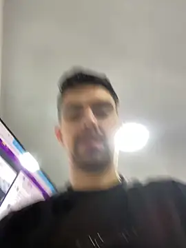 Snapshot of Yakoga89 chatting on October 28, 2:12 pm Yakoga89 online show from October 28, 2:12 pm