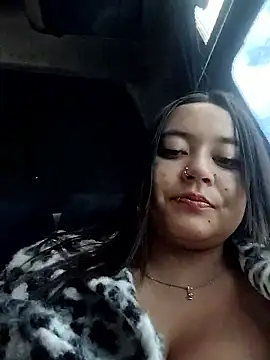 Cristal  04 online show from January 8, 4:00 pm