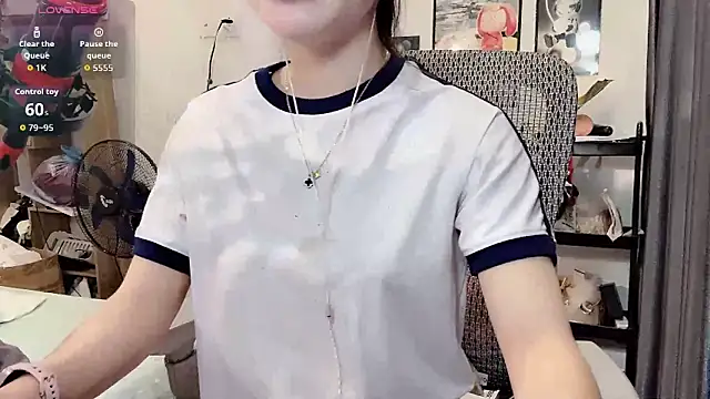 Berrysweet 68 online show from September 14, 7:17 am