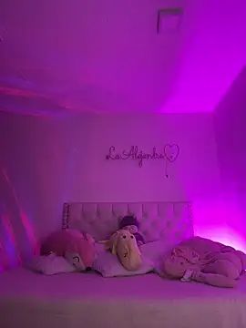 alee lenoxx online show from September 27, 9:38 am