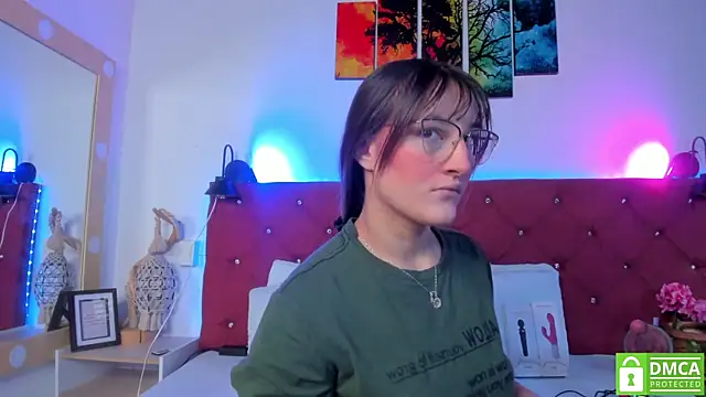 Ruth harvey  online show from November 25, 1:46 pm