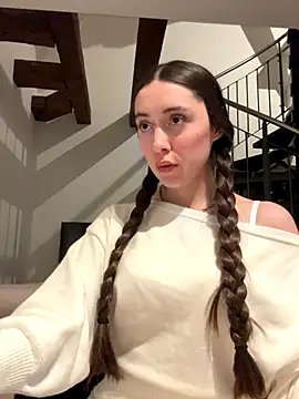 emiliasommer online show from November 25, 7:47 pm