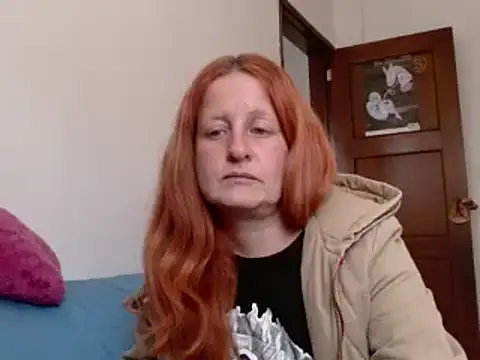 ViioletaMora online show from October 7, 7:51 pm