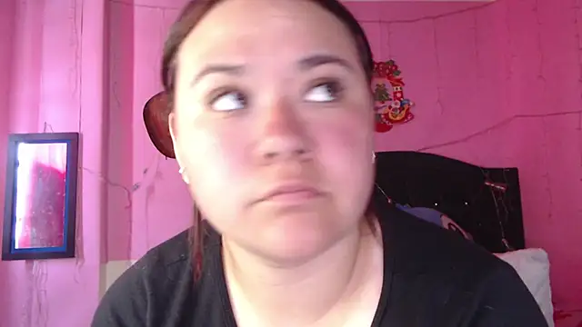 NikkiRous  online show from January 7, 5:49 pm