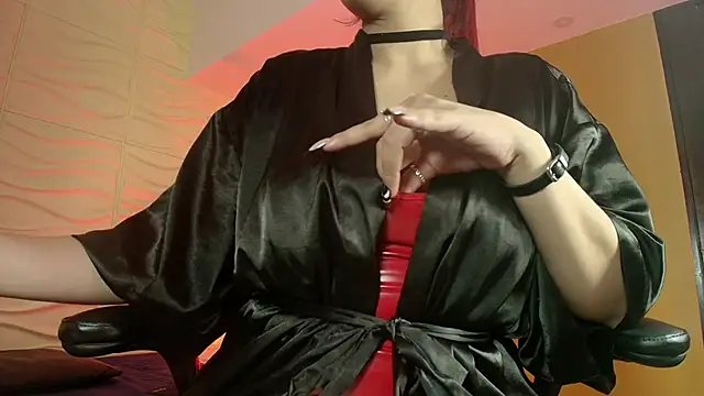 EvaaFoxxy1 online show from November 8, 3:50 pm