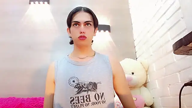 Daniela Pink  online show from October 28, 8:57 pm