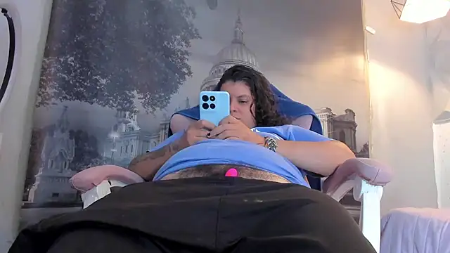 snowflake xxx online show from October 9, 3:21 am