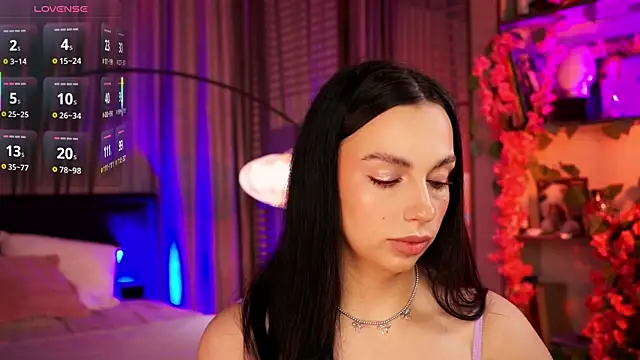 LunaNight online show from October 4, 8:46 pm