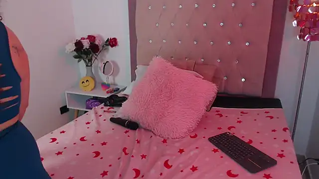 AnnadirtyXo online show from November 18, 5:30 am