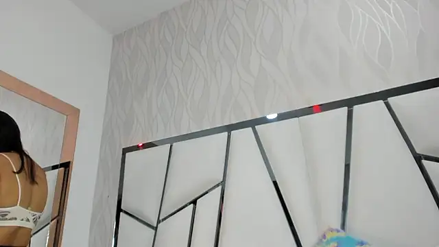  aurora18  online show from February 4, 3:09 am