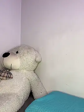 ValerieHilton online show from January 6, 9:29 pm