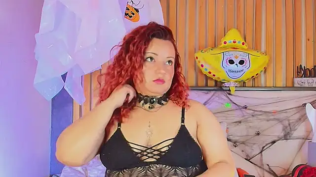 LilyyBigAss online show from October 23, 11:49 am