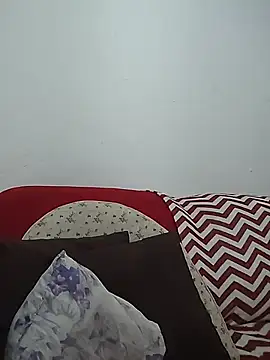 Julia Pretinha online show from June 26, 12:50 pm