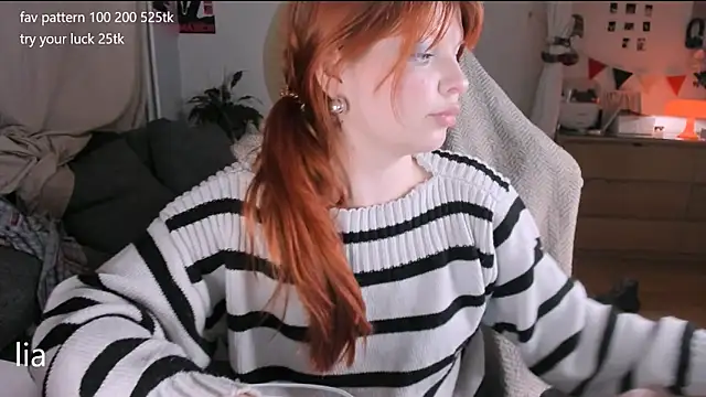 lil lia online show from February 19, 12:21 am