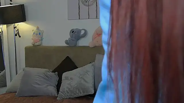 CassKiera online show from October 15, 5:21 am