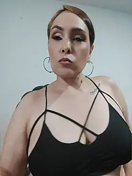 Miss Agatha online show from April 7, 12:34 am