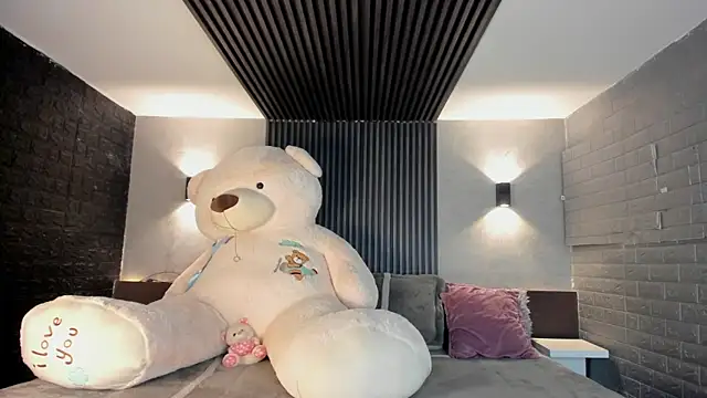 magic marg online show from April 14, 10:54 pm