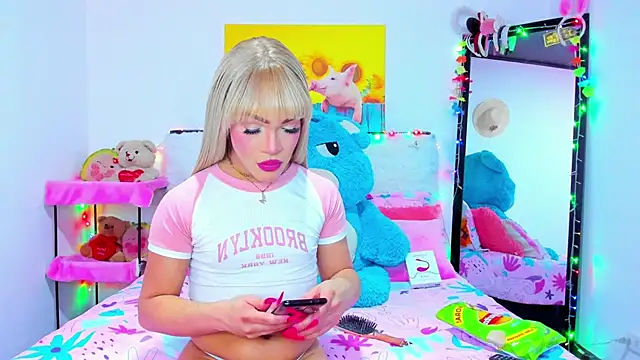 Candy Candy   online show from September 9, 9:47 pm