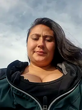 Celeem  online show from March 28, 9:46 pm