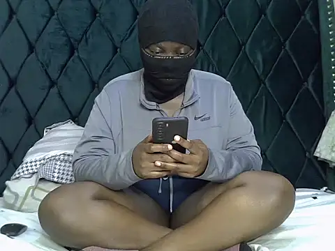 pocupines online show from February 19, 4:45 am