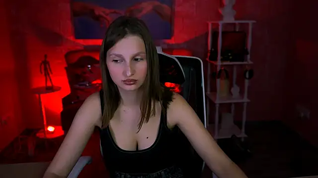 EllaHorton online show from January 31, 7:11 pm