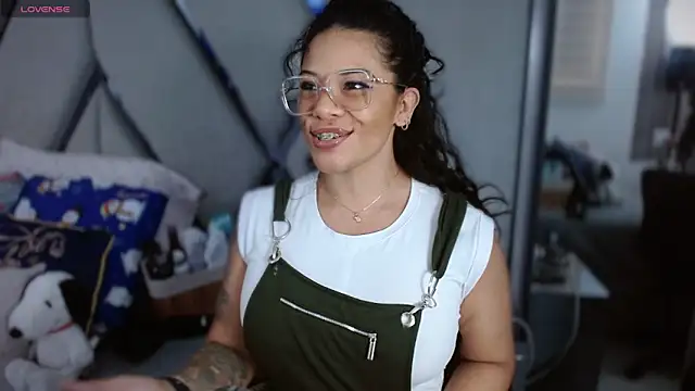 paula daniela1 online show from December 16, 3:07 pm