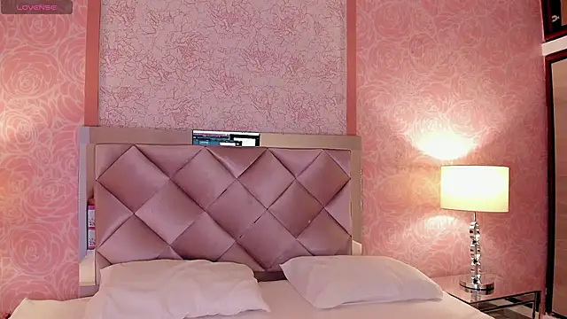 Arianavillada online show from April 2, 3:26 am