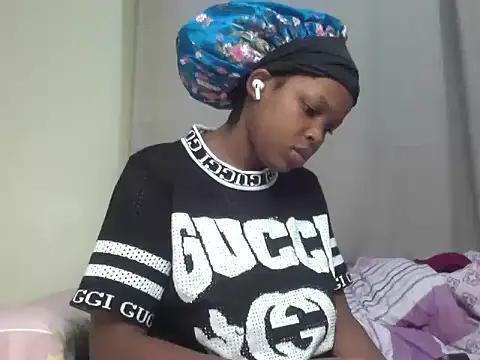 queen-sasha online show from December 2, 5:59 pm