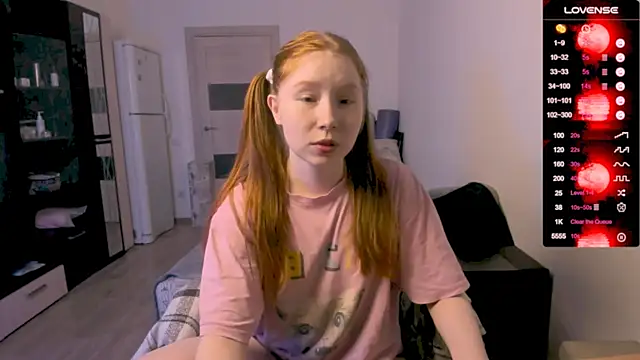 CallMeEffy1 online show from July 27, 4:59 pm