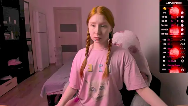 CallMeEffy1 online show from August 4, 7:42 pm