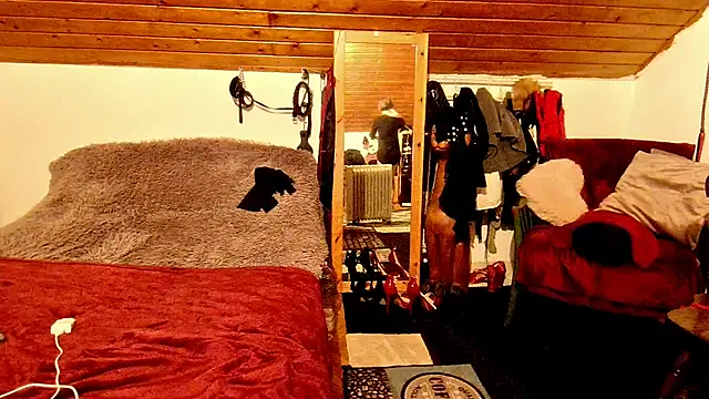 Hot Colettte online show from February 23, 8:52 pm