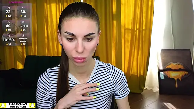 EmmyGreans online show from April 14, 5:51 am