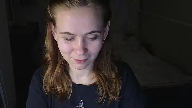 Riley Roo online show from December 16, 7:09 pm