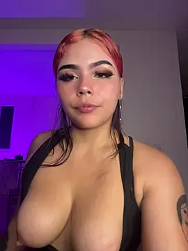 Chloemercury online show from December 19, 12:15 am