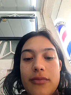 littlemelii online show from November 9, 5:09 pm