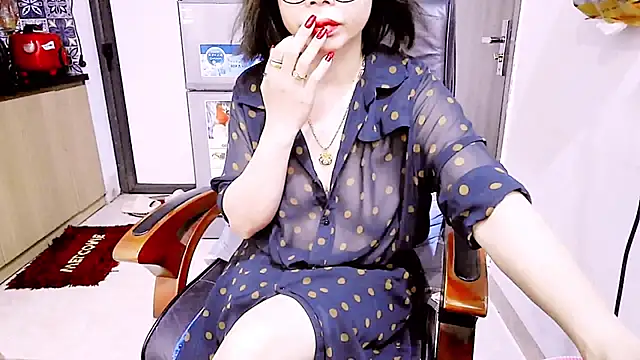 Miu-Le online show from April 6, 2:18 pm