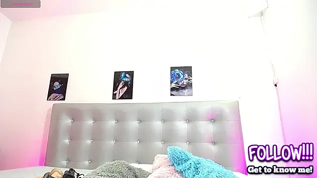 horny-juliette online show from March 5, 3:52 pm