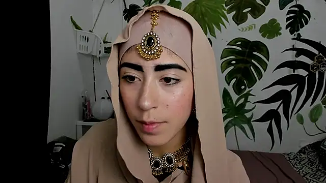 chaymae nah  online show from November 30, 4:05 am