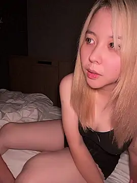 NANAchan R online show from June 28, 9:16 am