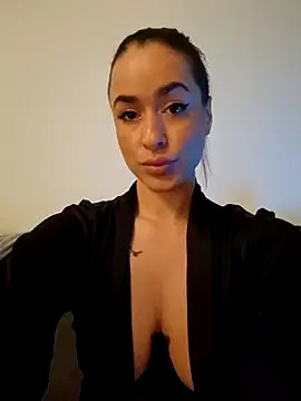 LydiaMaus96 online show from December 21, 2:38 am