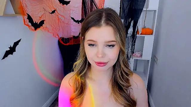 FollowLovee online show from October 19, 11:56 am
