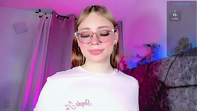 Valentina Alba online show from February 7, 11:41 pm