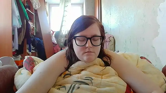 DesireMelissa online show from March 15, 7:32 am