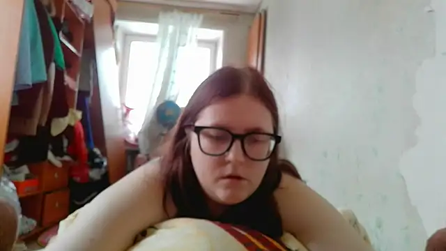 DesireMelissa online show from March 5, 5:58 am